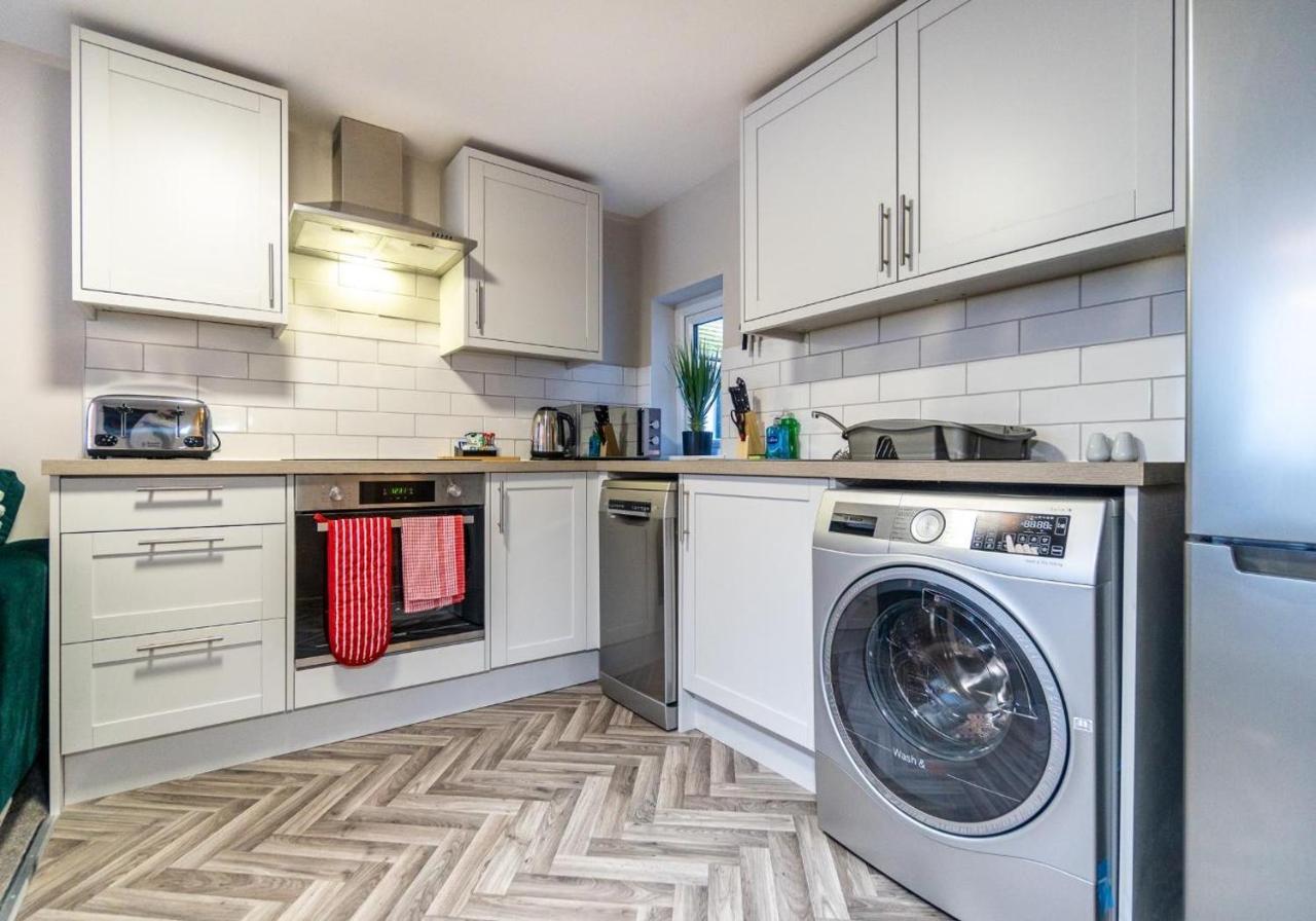 Station Lodge By My Getaways Brighton Екстер'єр фото