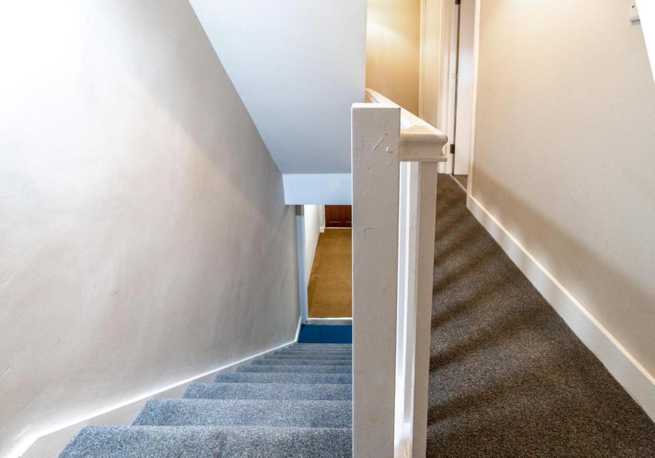 Station Lodge By My Getaways Brighton Екстер'єр фото