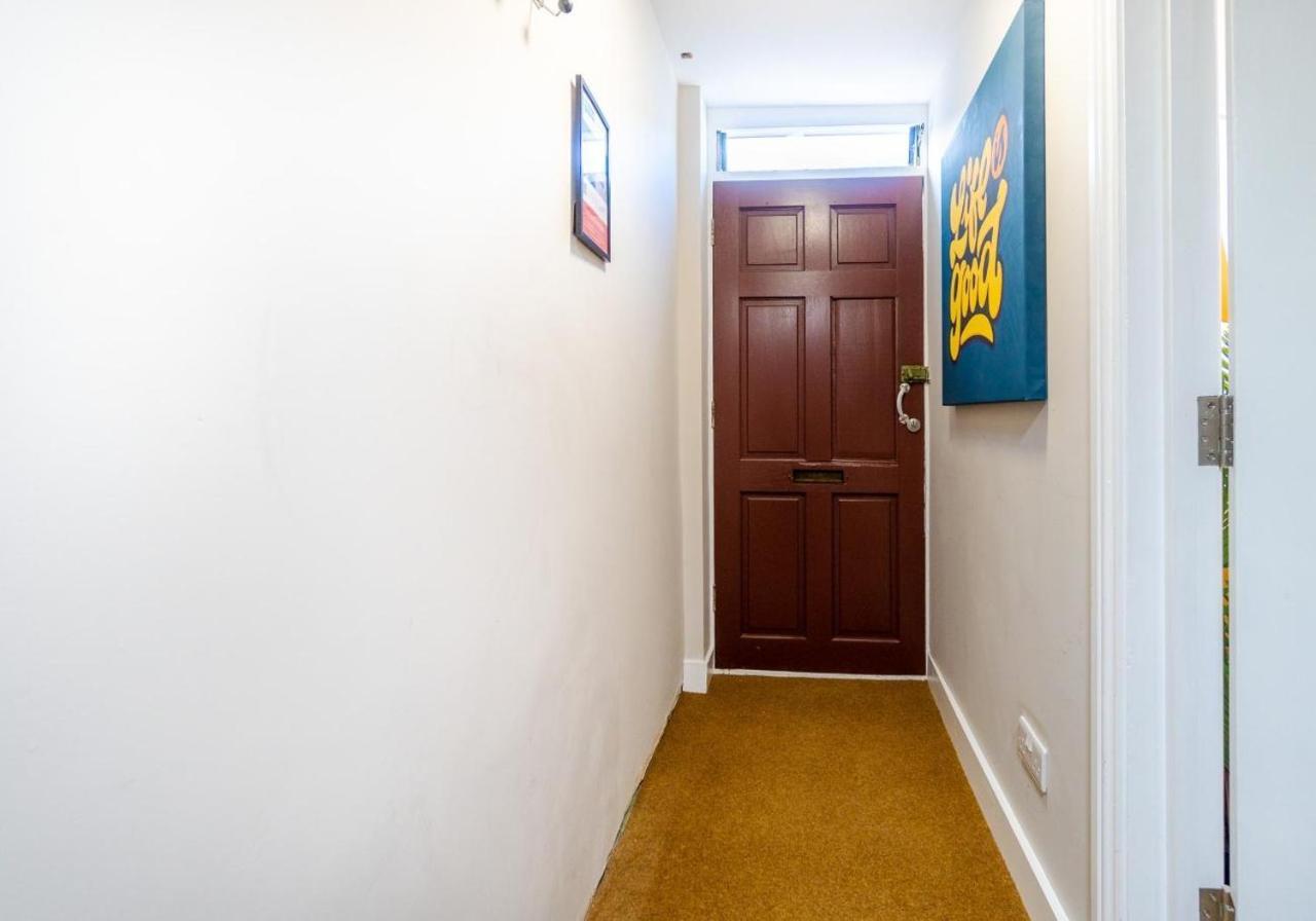 Station Lodge By My Getaways Brighton Екстер'єр фото